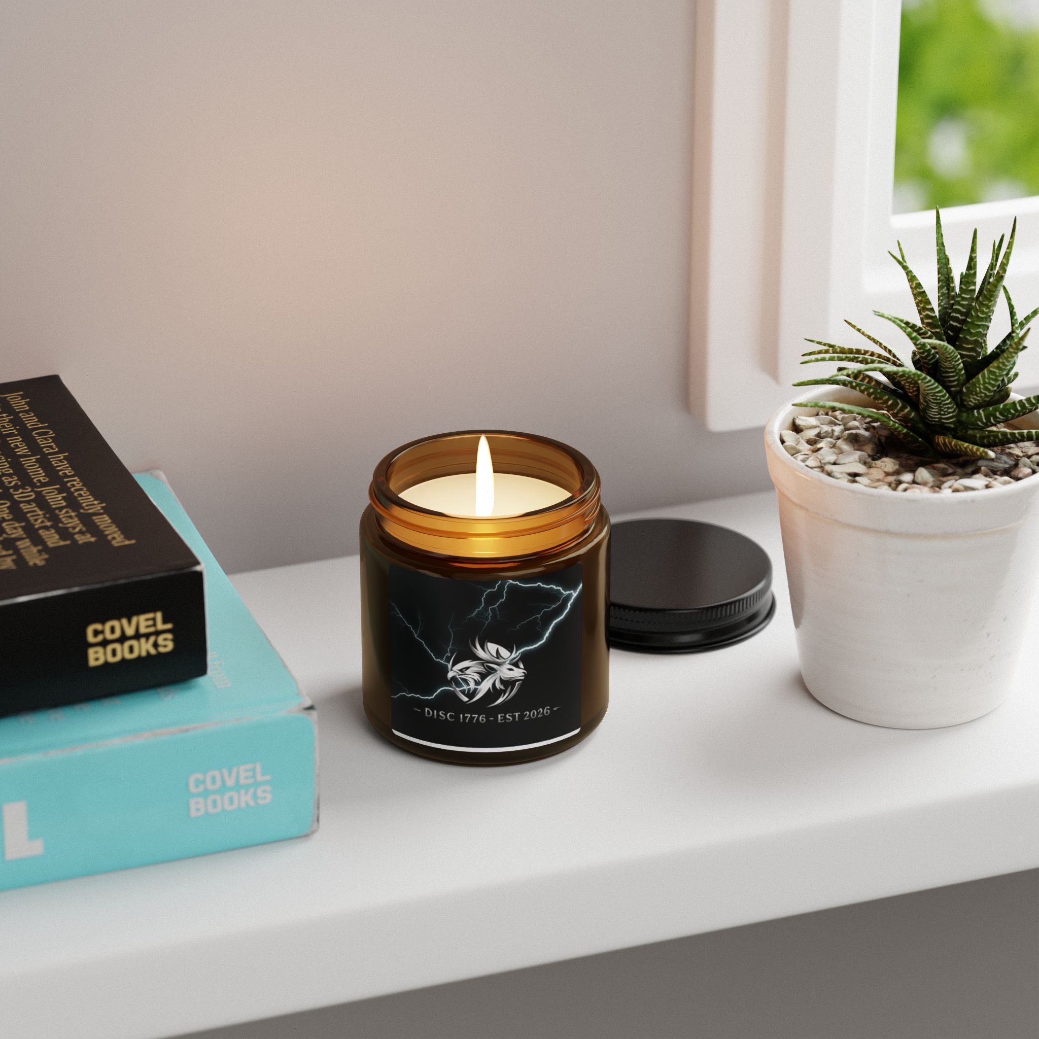 "Bolt" Scented Soy Candle (Multi-Size, Amber Jar)